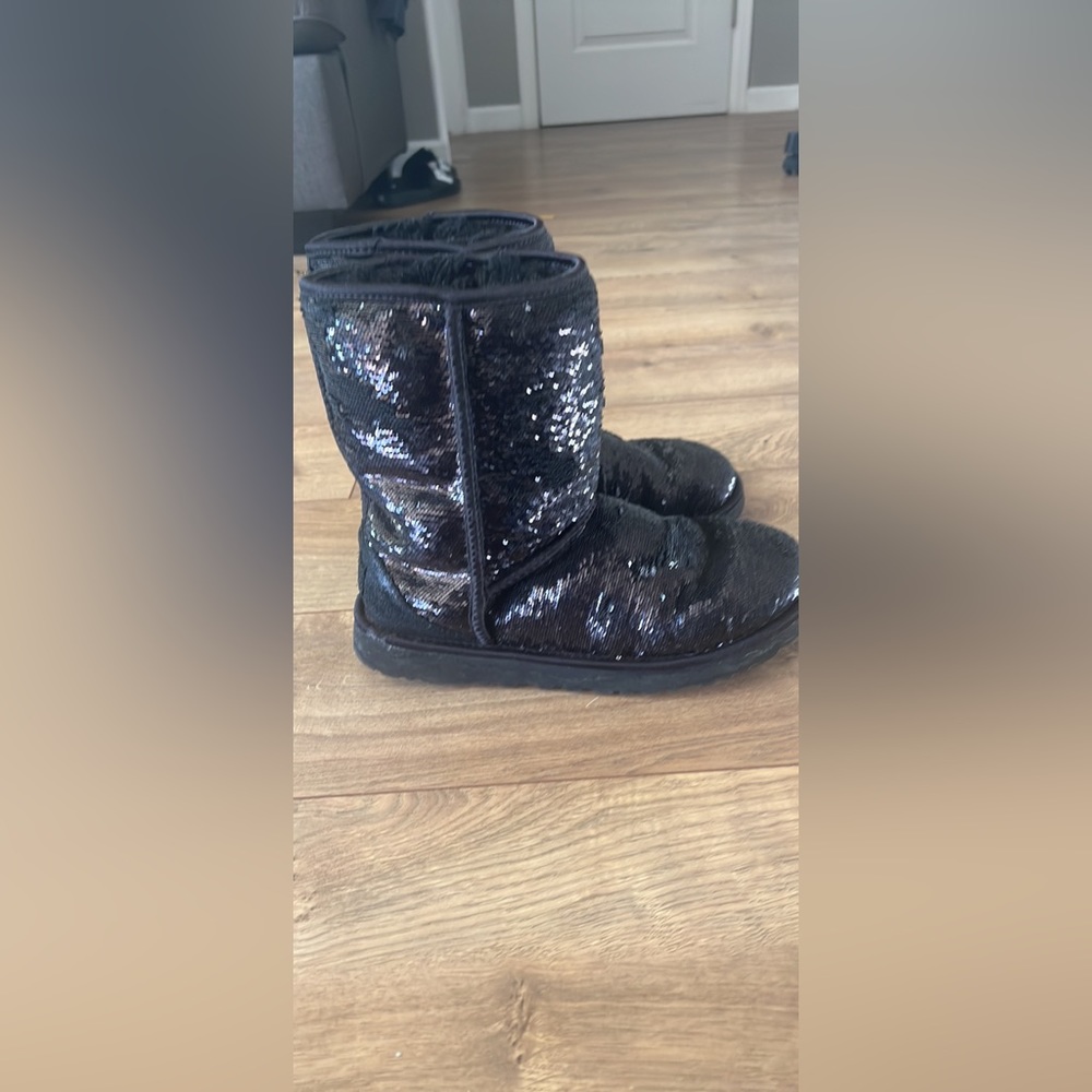 Ugg boots sequence